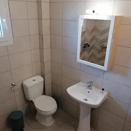 Apartmán Sunny Retreat - Seaside Romantic Escape Nea Roda